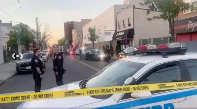 Deranged gunman, 31, opens fire on cops while fleeing traffic stop in NYC